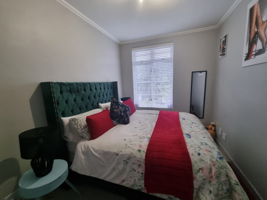 2 Bedroom Property for Sale in Durbanville Western Cape